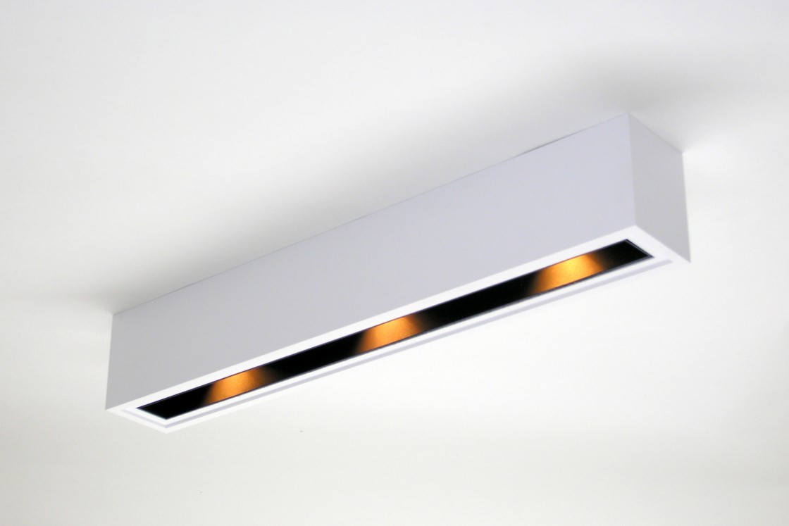 white line nis 600