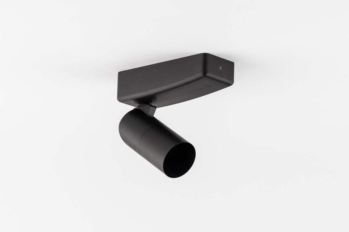 pvd-concept-collections-whiteline-dotsi surface mounted rectangular-image-00.jpg