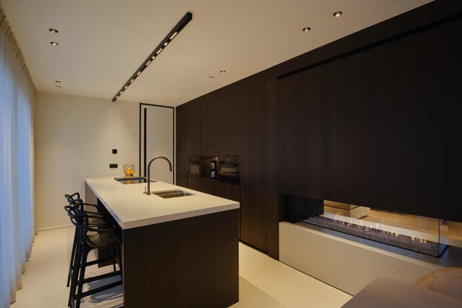 pvd-concept-projects-White line-Antwerpen (BE)-image-04.jpg