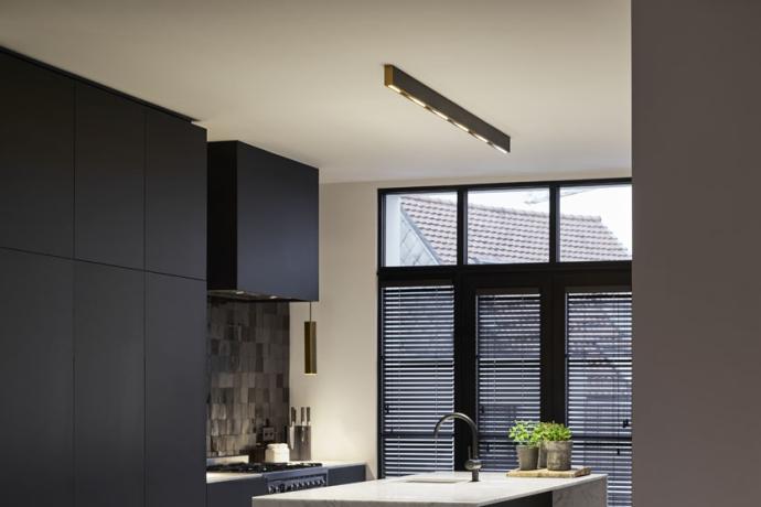 pvd-concept-projects-White line-Antwerp_02 (BE)-image-01.jpg