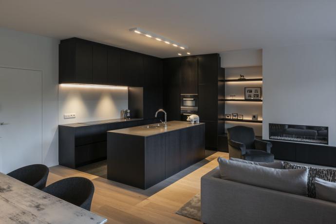 pvd-concept-projects-White line-Kapellen_02 (BE)-image-01.jpg