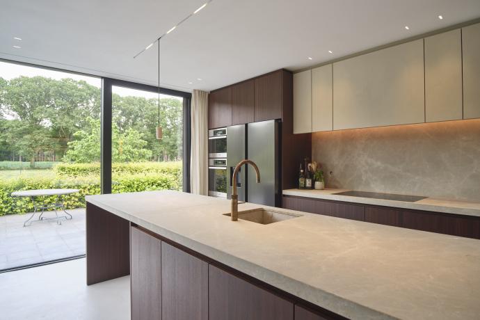 pvd-concept-projects-White line-Luxembourg (LU)-image-02.jpg