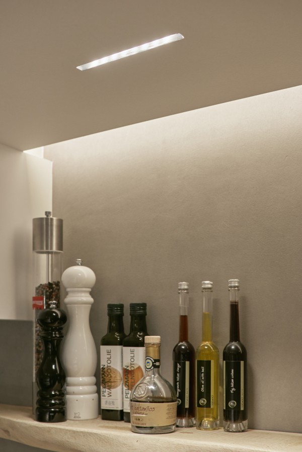 pvd-concept-projects-White line-Cadzand-Dorp (NL)-image-03.jpg