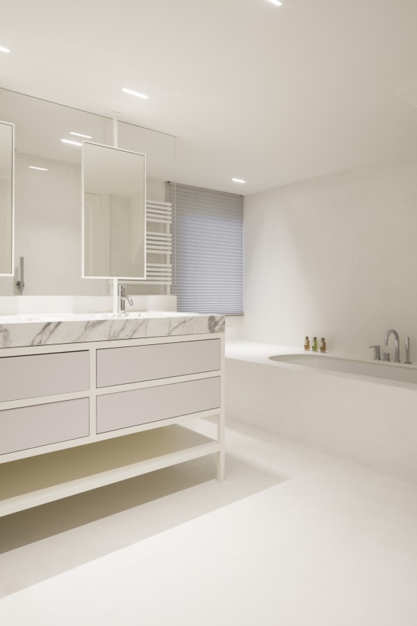 pvd-concept-projects-White line-Kapellen_04 (BE)-image-15.jpg