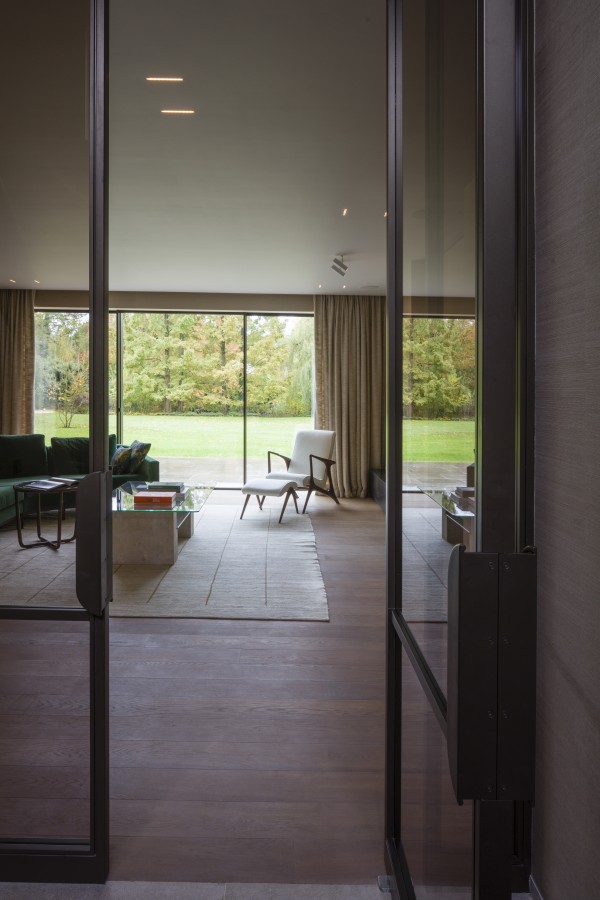 pvd-concept-projects-White line-Kapellen_04 (BE)-image-21.jpg