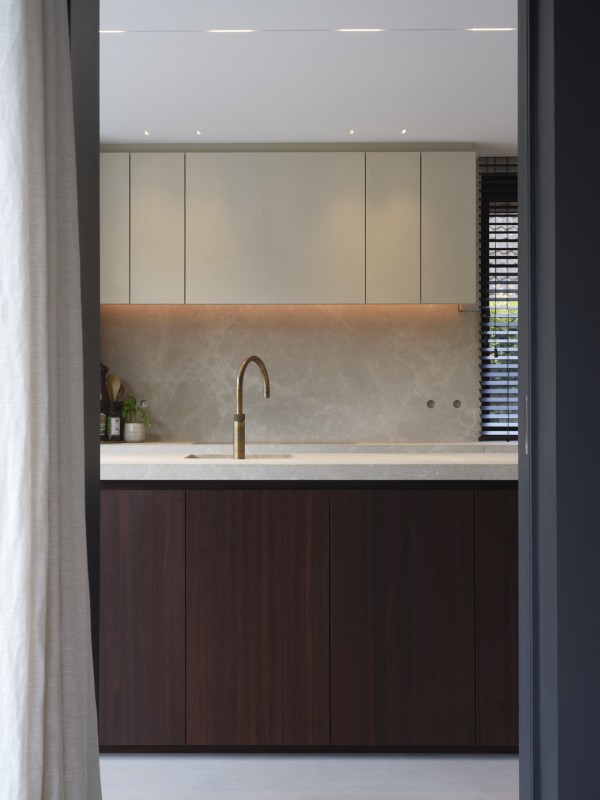 pvd-concept-projects-White line-Luxembourg (LU)-image-01.jpg