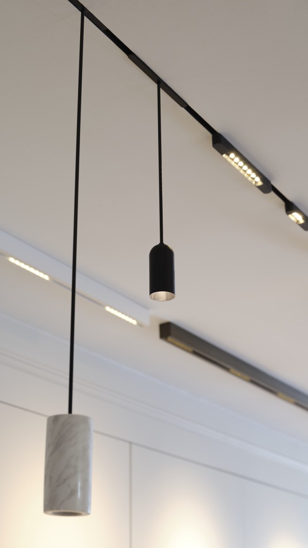 pvd-concept-projects-White line Dotsi-Antwerp (BE)-image-03.jpg