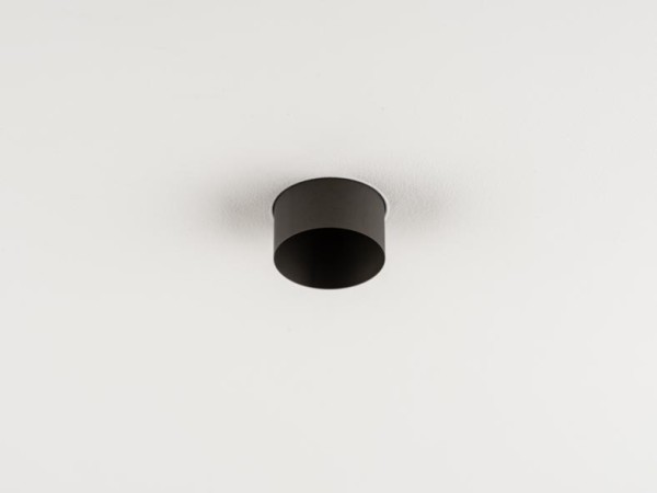 pvd-concept-collections-whiteline-dotsi 3 step-image-10.jpg