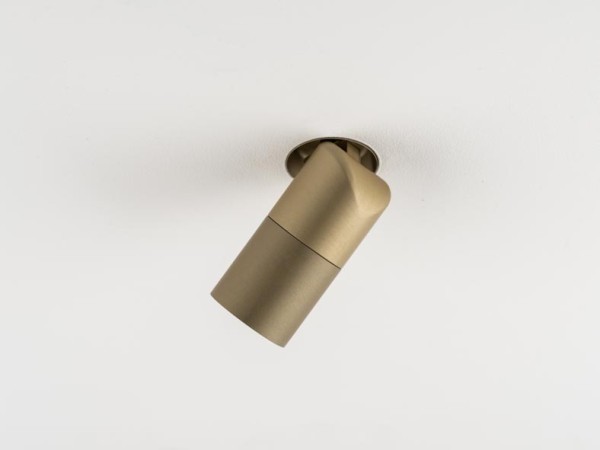 pvd-concept-collections-whiteline-dotsi semi recessed-image-16.jpg