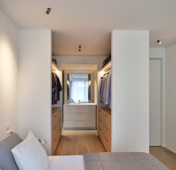 pvd-concept-projects-White line-Antwerpen (BE)-image-17.jpg