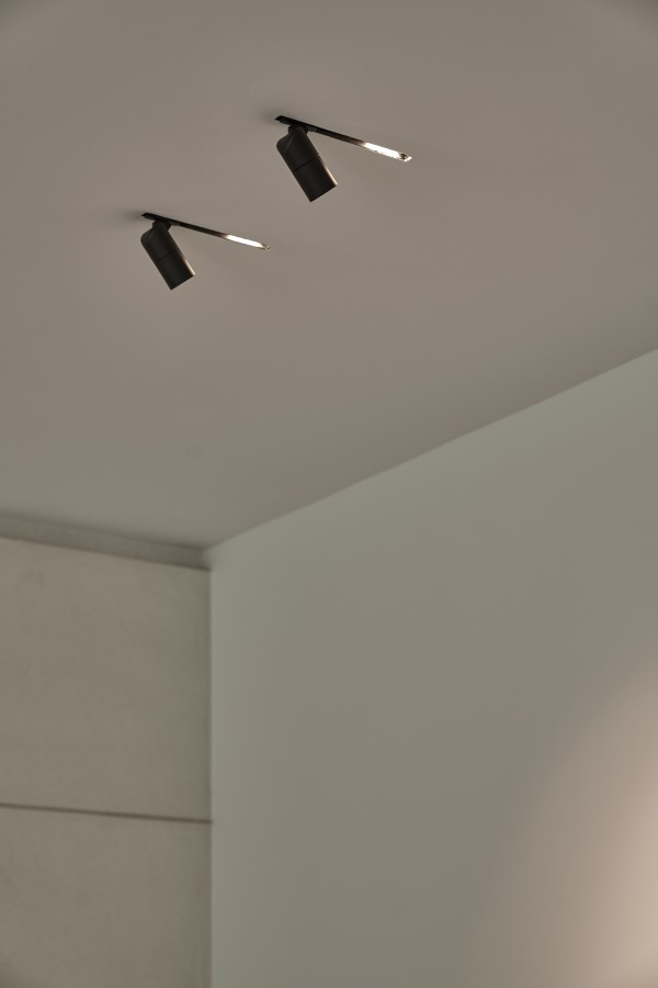 pvd-concept-projects-White line-Kapellen (BE)-image-03.jpg