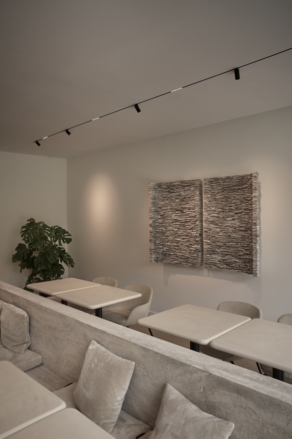 pvd-concept-projects-White line-Kapellen (BE)-image-37.jpg